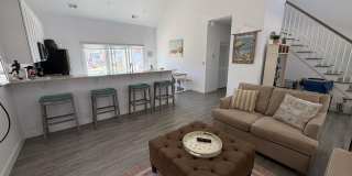 215 Heron Road Gallery 5