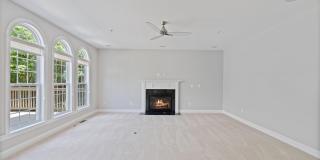 15436 SYMONDSBURY Way Gallery 18