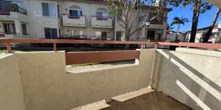 Cute Upgraded 2 bedroom/2 Bath Gallery 19