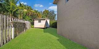 2220 W Pineridge Court Gallery 48