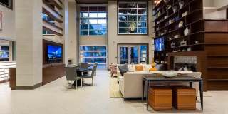 LandonHouse Gallery 24