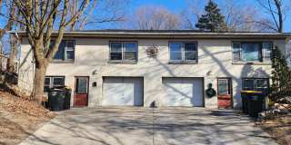 Updated Tosa 2 bedroom townhouse Gallery 1