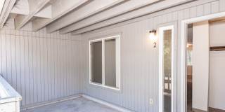 Hallmark Apartments Gallery 17