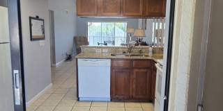 Furnished 2-Bed 2- Bath Condo Gallery 19