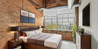 SoHo Lofts Gallery 8