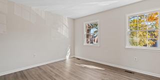 7604 SOMERSET Lane Gallery 15