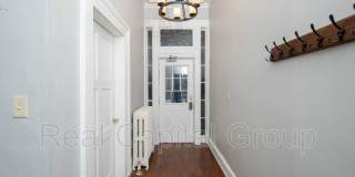347 Hudson Ave Gallery 18