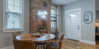 65 E 7th Avenue Gallery 12