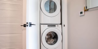 The Hamilton and Hume House Apartments Gallery 31