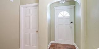 878 HADDON Avenue Gallery 9