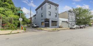 435 W SUSQUEHANNA Avenue Gallery 22