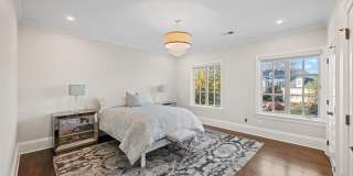 8305 FOX HAVEN Drive Gallery 39