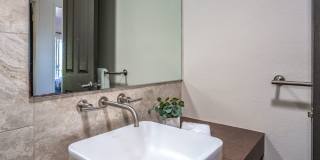 Beautifully Appointed Fully Furnished 4 bedroom/3 bathroom Kuau BayView House w/ Ocean views Gallery 46
