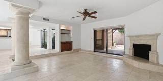 7519 N Via Camello Del Sur Gallery 10