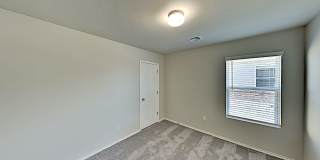 Very Nice 4 Bedroom 2 Bath Home in Yukon Schools. Gallery 15