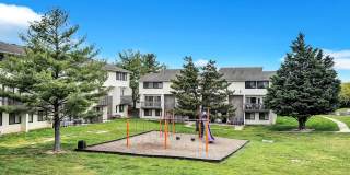 Regency Club Gallery 27