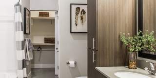 The Arnold Gallery 8