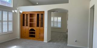 BEAUTIFUL SINGLE STORY 3+BD, 2.5 BA, & 3 CAR GARAGE! Gallery 6