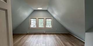1638 Sanderson Avenue Gallery 80