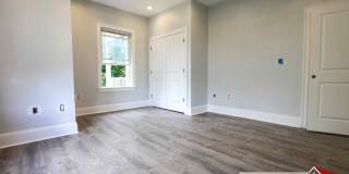 134 Franklin St. Gallery 8