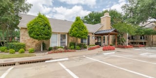 Woodchase Apartments Gallery 3