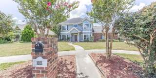300 Oak Hollow Drive Gallery 2