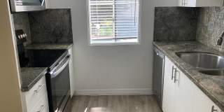 $3,295! Charming 2-Bed, 2-Bath Corner Unit in Gated Culver City Community! Gallery 10