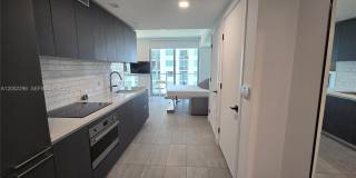 227 NE 2nd St Gallery 29