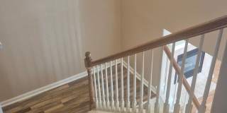 Beautiful 4 Bedroom 2.5 Bath with loft Gallery 14