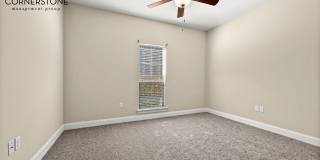 3 Bedroom House in University Villas| Community Pool |Gated Community Gallery 18