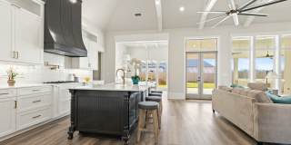 109 Trailing Oaks Drive Gallery 14