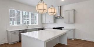 2640 N Mackintosh Court Gallery 2