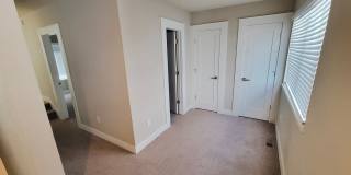 Gorgeous townhome Gallery 8