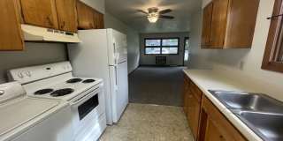 1906 E. Maxwell Gallery 11