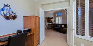 6917 E SIENNA BOUQUET Place Gallery 13