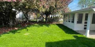 Stunning 3 Bedroom Oasis in Livonia-Move-In Ready!! Gallery 25