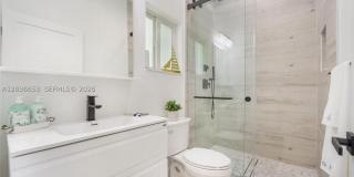 5 Bowen Dr Gallery 16