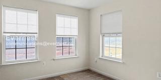10612 Presidential Parkway Gallery 13