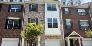 Sandy Springs 3 Bed-3.5 Bath Townhouse in Gated Cambridge, Hardwoods on Main! Sandy Springs 3 Bed-3.5 Bath Townhouse in Gated Cambridge, Hardwoods on Main! Gallery 1