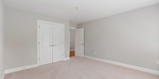15436 SYMONDSBURY Way Gallery 34