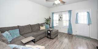 4 Bedroom, 3 Bathroom home in Liberty Village - Goose Creek Gallery 12