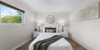 643 Pacific St Gallery 33