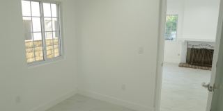 2623 E Maureen St Gallery 17