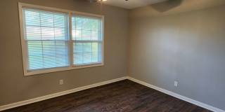 Spacious Brick Home with Modern Upgrades & Huge Fenced Yard in Valdosta! Gallery 21
