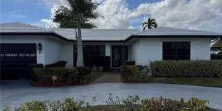 4905 Bayberry Ln Gallery 1