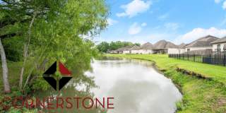 3 Bedroom Home In University Villas| Community Pool | Gated Community Gallery 14