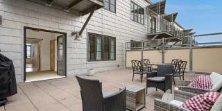 Upscale condo in Belmar Commons Gallery 17
