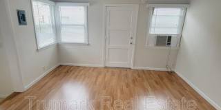927 E Lexington Dr. Gallery 10
