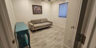 2817 N 71st Place Gallery 21
