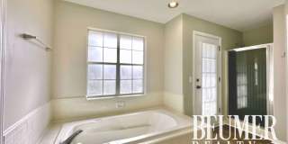 Spacious inside and out home for Rent Gallery 14